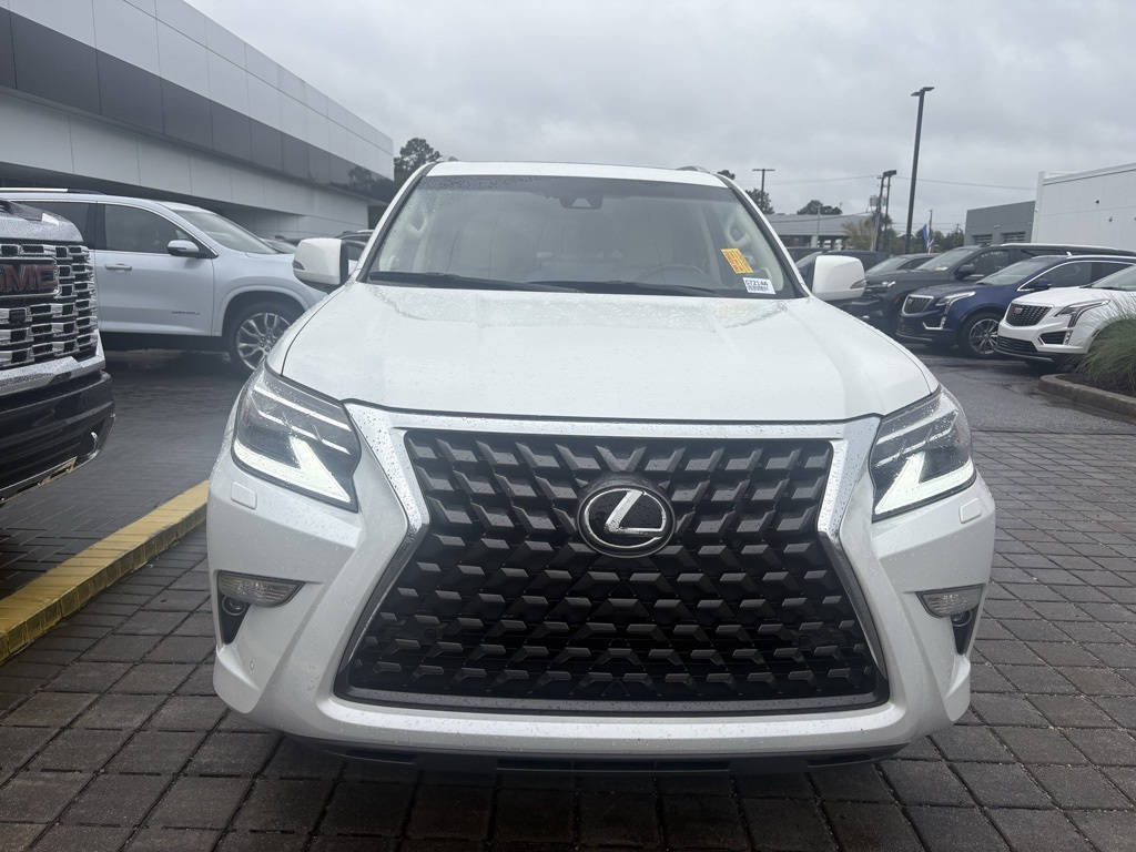 2022 Lexus GX 460 Premium photo 3