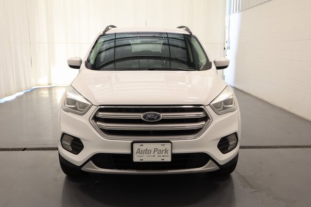 2017 Ford Escape SE photo 3