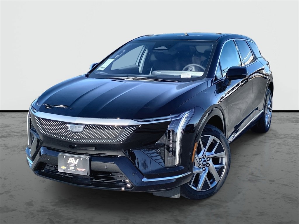 2026 Cadillac OPTIQ Luxury's photo