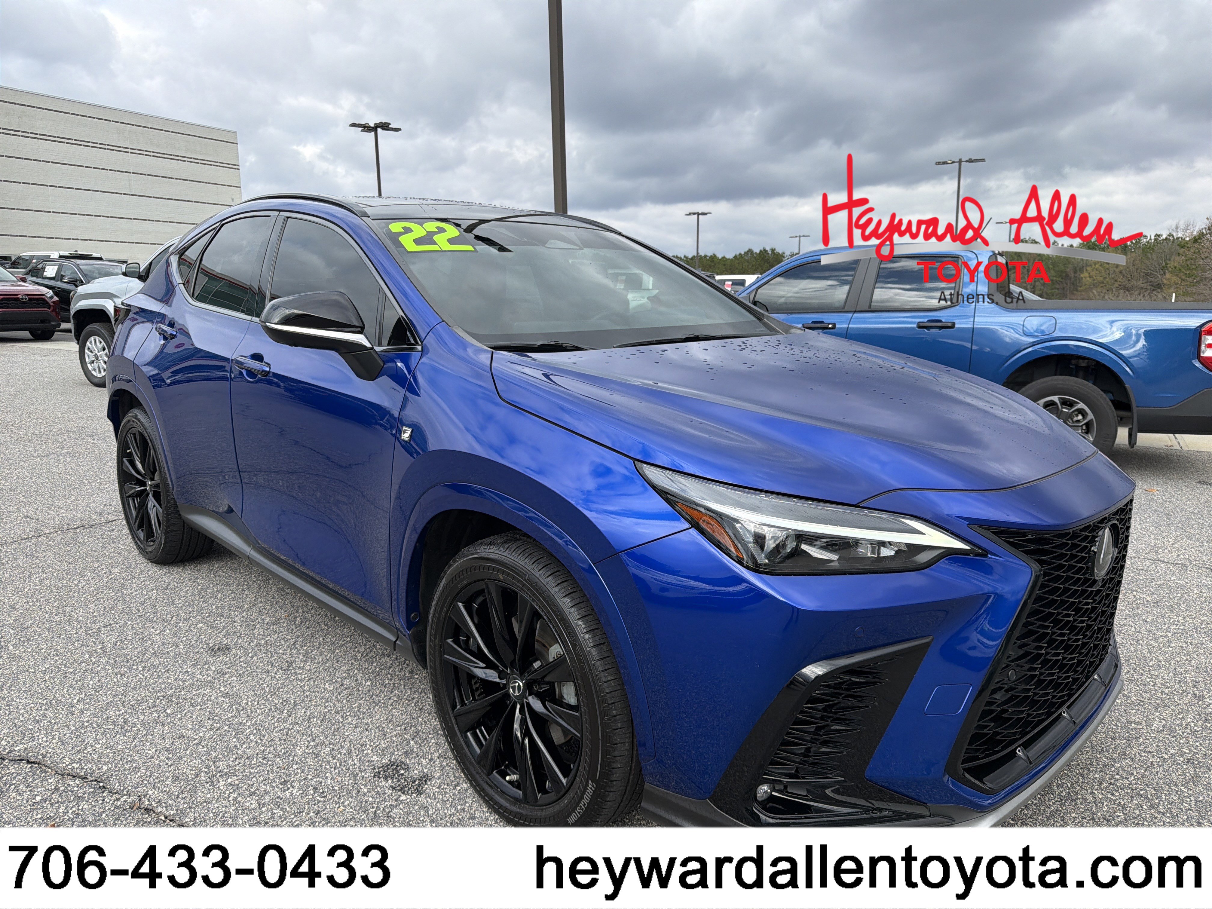 2022 Lexus NX 350's photo