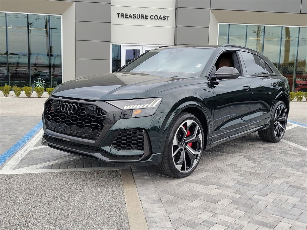 2022 Audi RS Q8 Base's photo