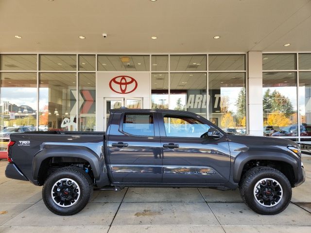 2025 Toyota Tacoma TRD Off-Road 4x4 Double Cab photo 2