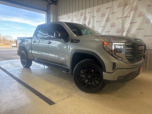 Used 2023 GMC Sierra 1500 AT4 with VIN 1GTUUEE8XPZ323107 for sale in Kansas City
