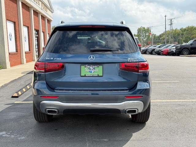 2021 Mercedes Benz GLB 250 4MATIC photo 4