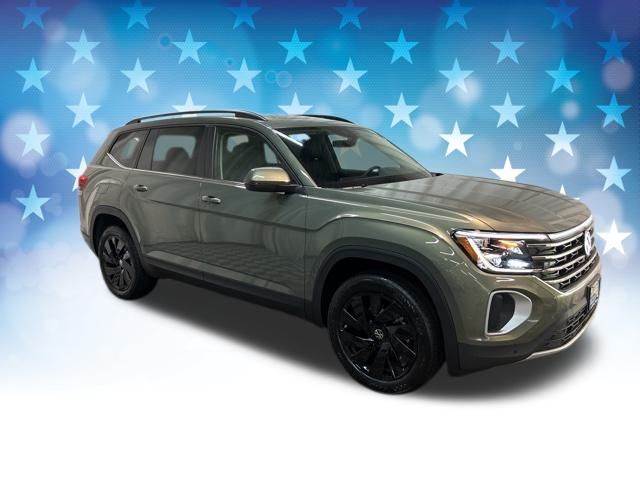 2026 Volkswagen Atlas SE Technology photo 2