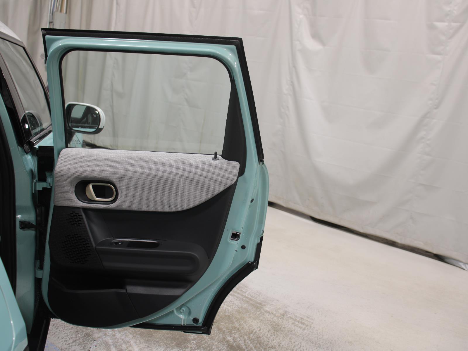 2026 Mini Cooper Hardtop S 4 Door Iconic photo 22
