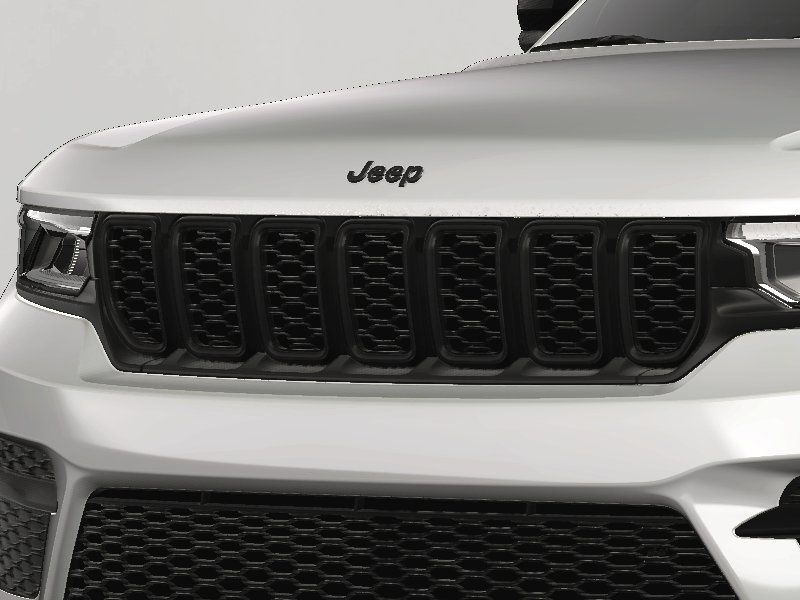 2025 Jeep Grand Cherokee Altitude photo 13