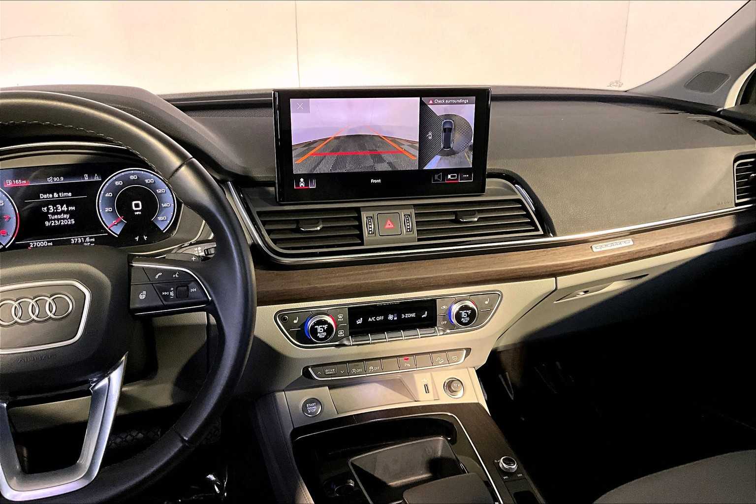 2023 Audi Q5 S line Premium Plus photo 6