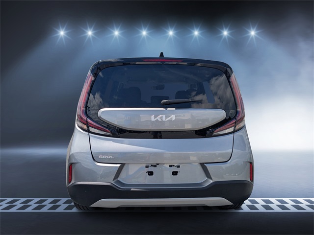 2024 Kia Soul LX photo 4