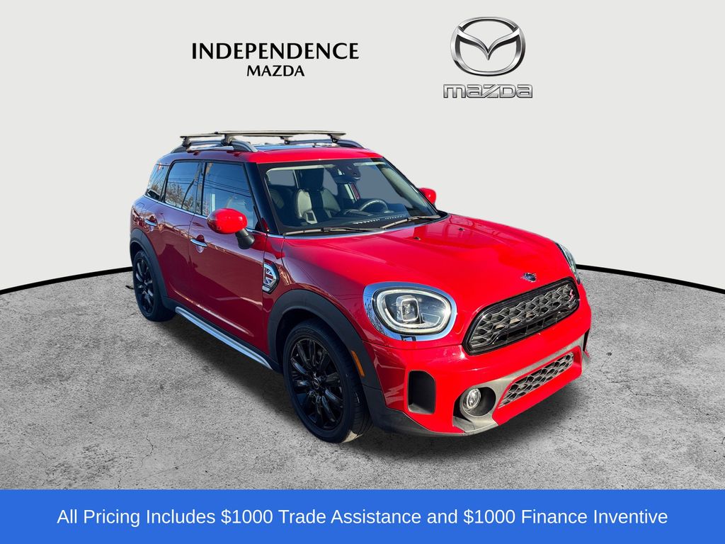 2021 MINI Countryman S's photo