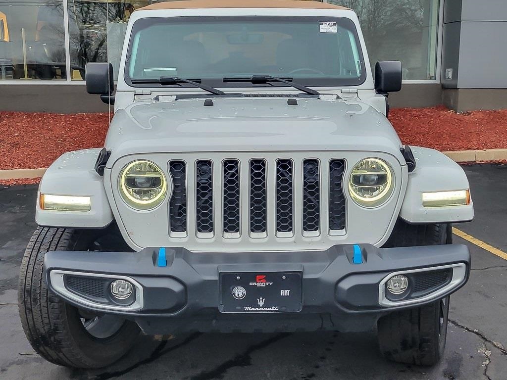 2022 Jeep Wrangler Unlimited Sahara 4xe photo 4
