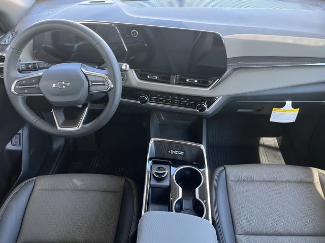 2026 Chevrolet Equinox LT photo 13