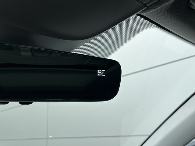 2025 Volkswagen Taos SE photo 41