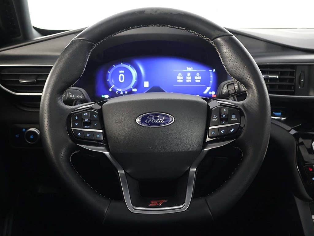 2022 Ford Explorer ST photo 37