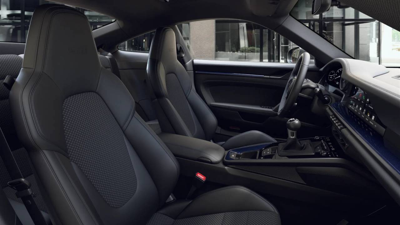 2023 Porsche 911 T photo 7