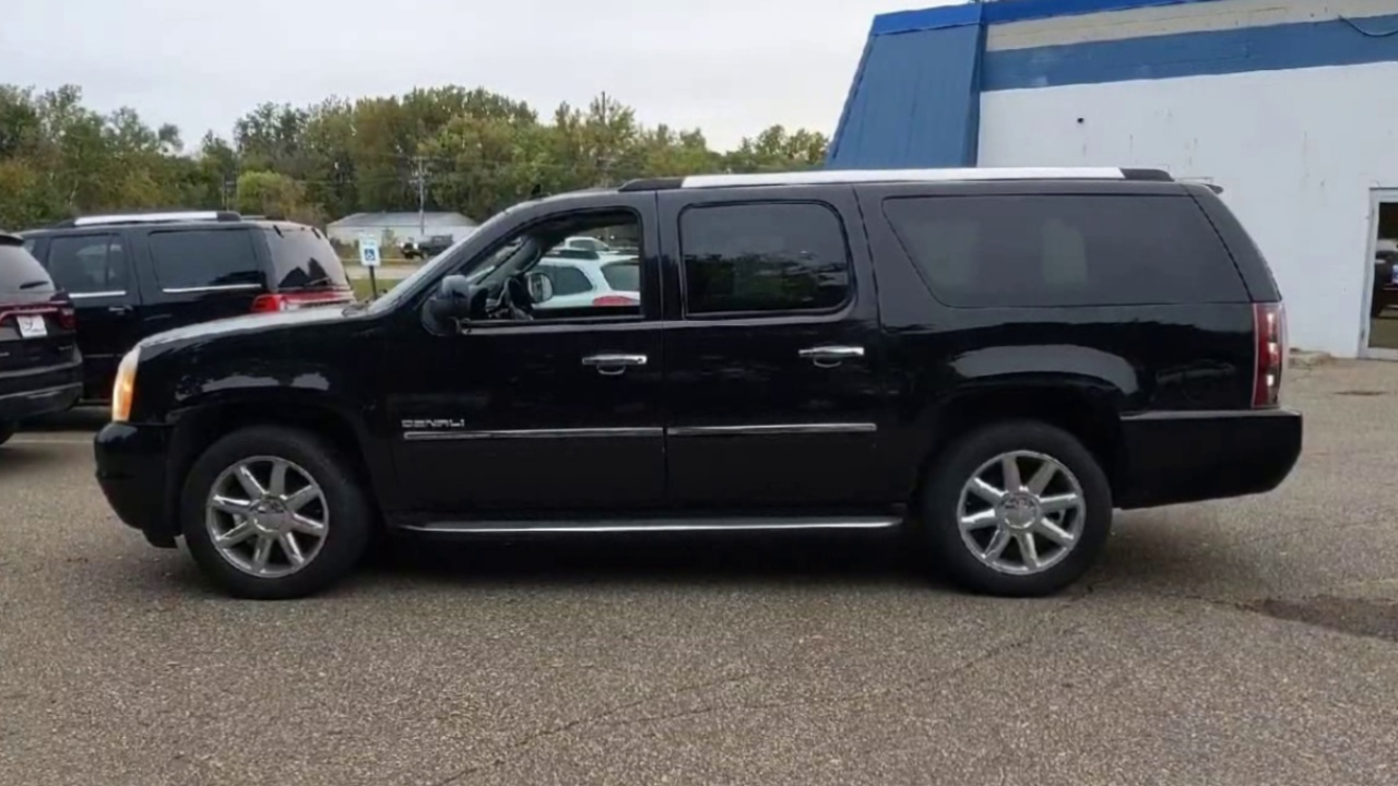 2011 GMC Yukon XL Denali