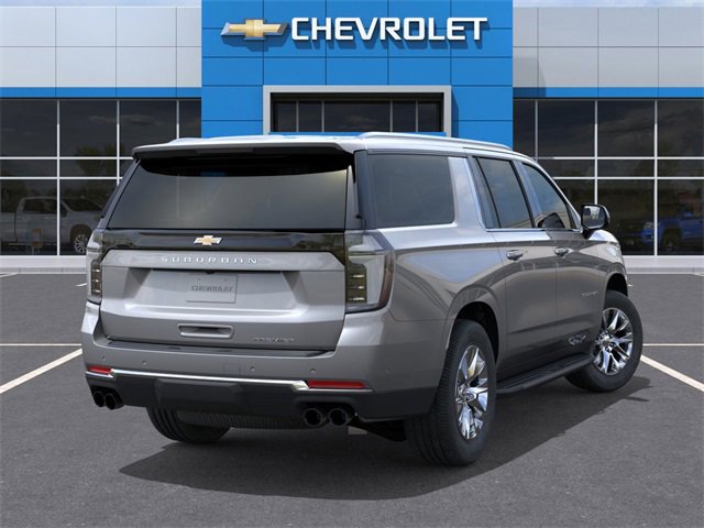 2025 Chevrolet Suburban Premier photo 2
