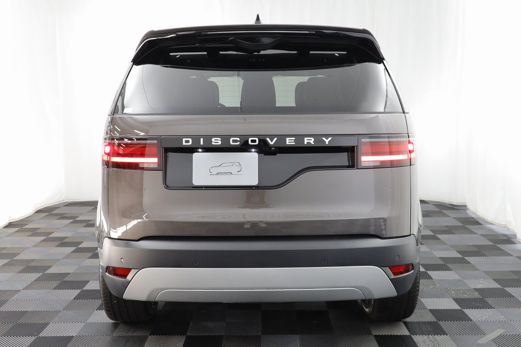 2025 Land Rover Discovery S photo 13