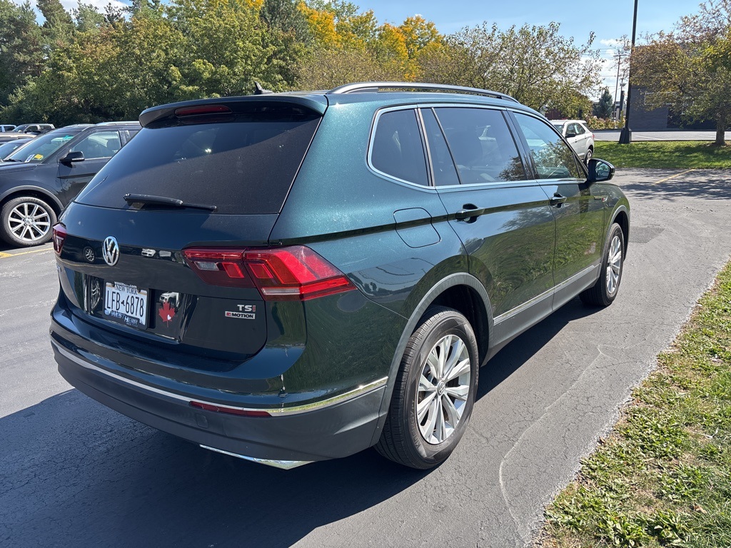 2018 Volkswagen Tiguan SE photo 3