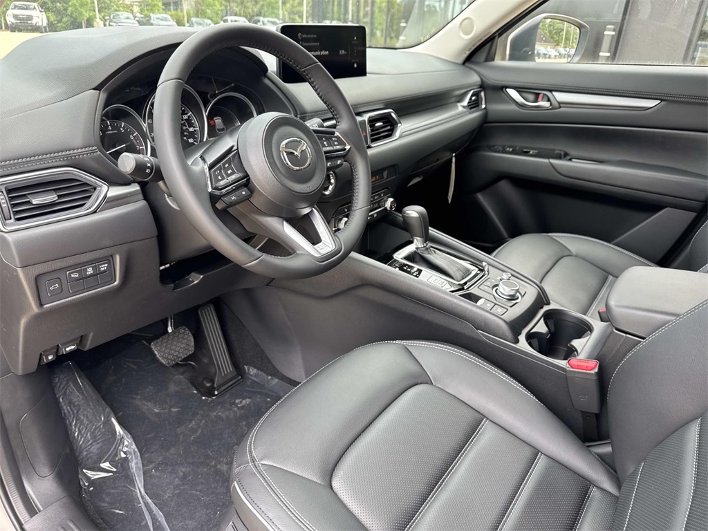 2025 Mazda CX-5 2.5 S Preferred photo 9