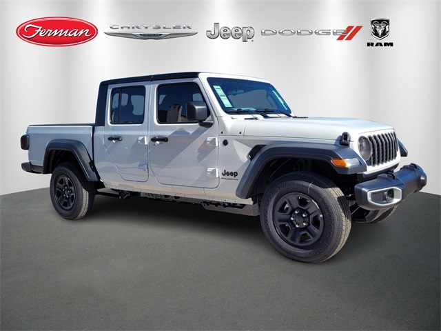 2026 Jeep Gladiator Sport's photo