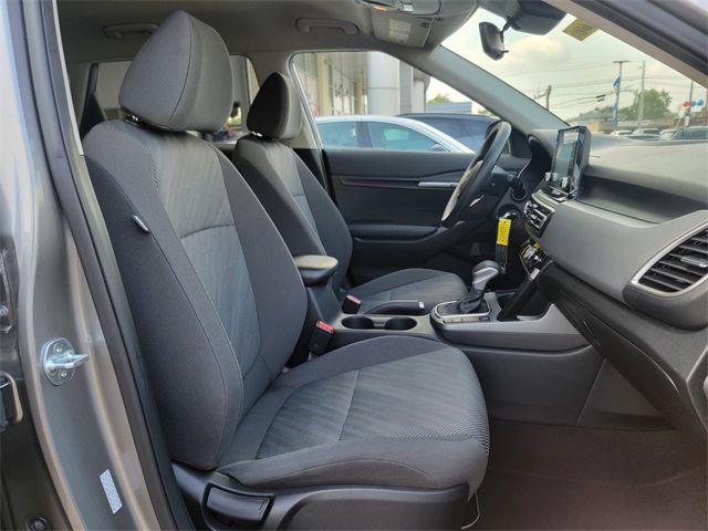 2023 Kia Seltos LX photo 17