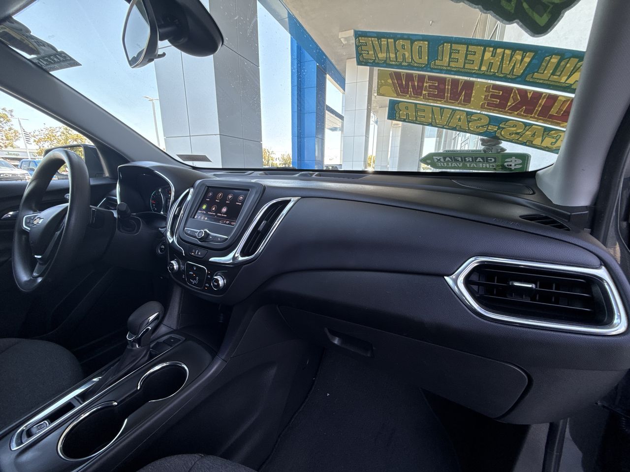 2023 Chevrolet Equinox LT photo 17