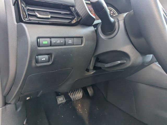 2025 Nissan Sentra SV photo 15