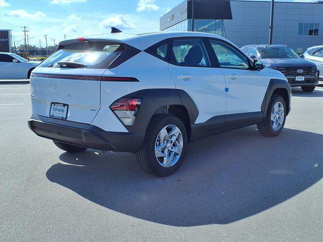 2026 Hyundai Kona SE photo 2