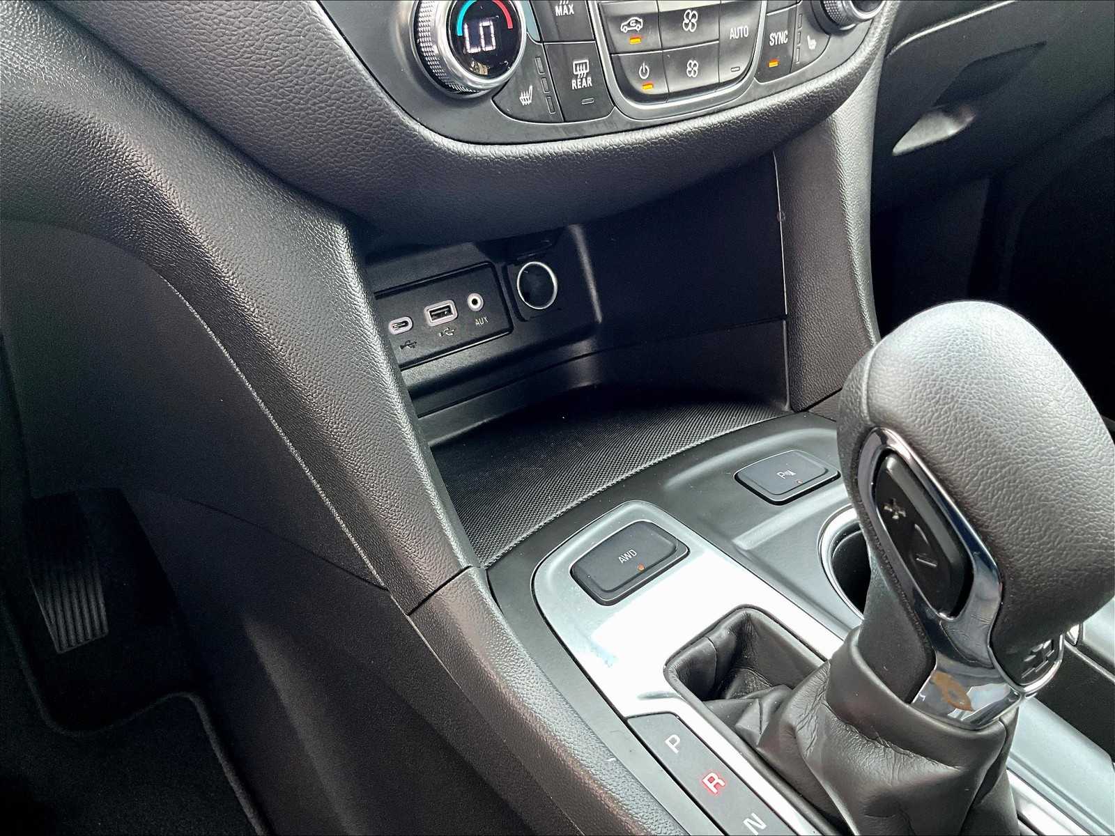 2022 Chevrolet Equinox LT photo 24