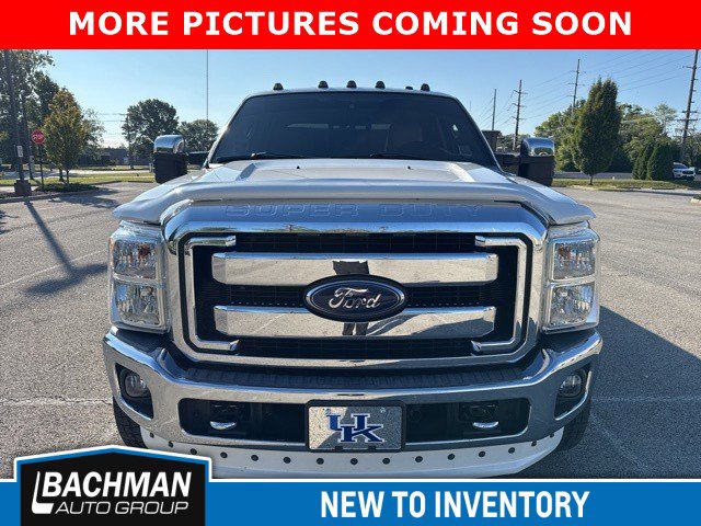 2015 Ford F-250 Lariat photo 2