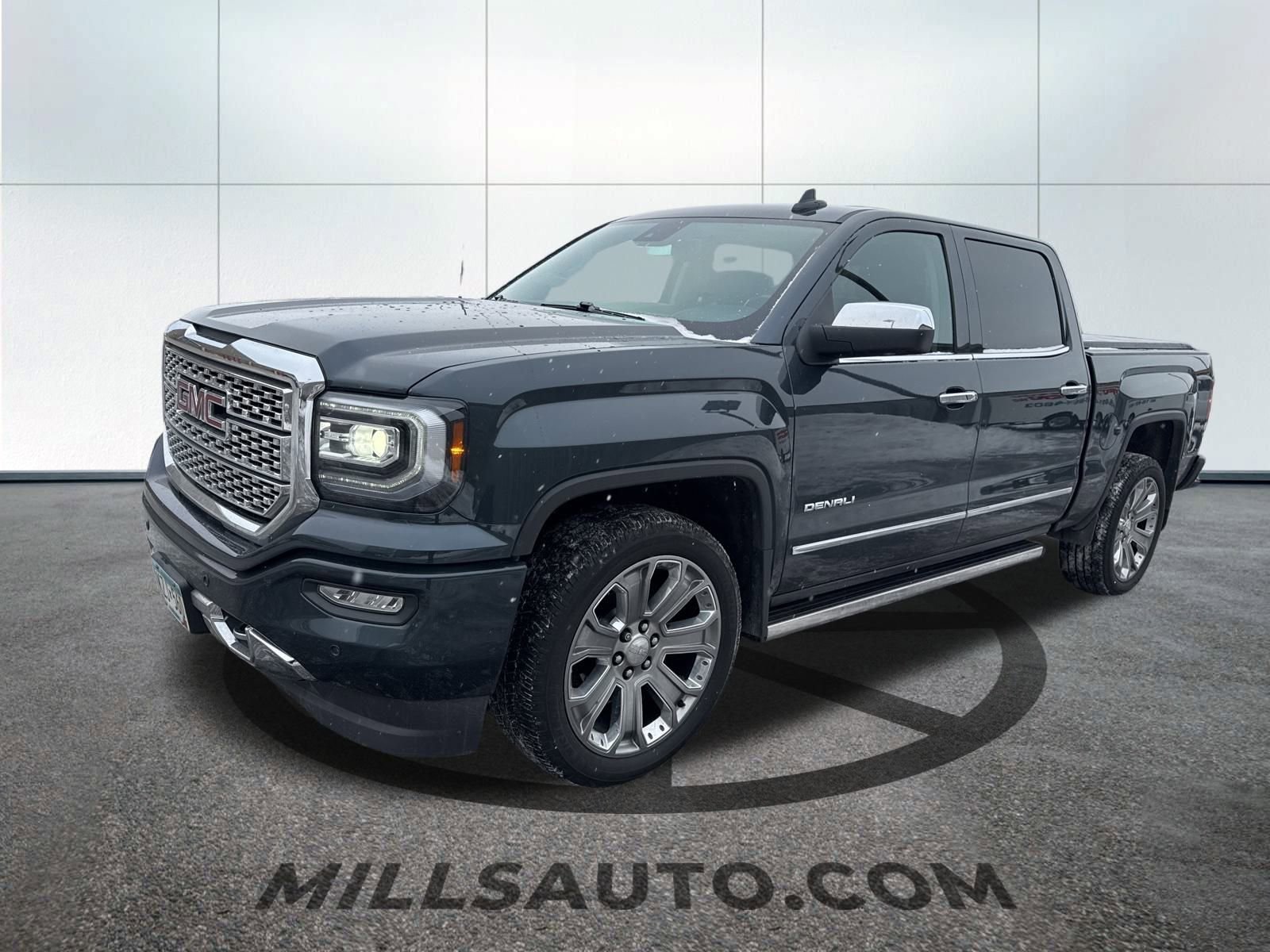 Used 2018 GMC Sierra 1500 Denali Denali with VIN 3GTU2PEJ8JG370180 for sale in Baxter, Minnesota