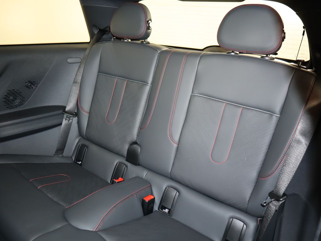 2026 Mini Cooper Hardtop S 2 Door Iconic photo 21
