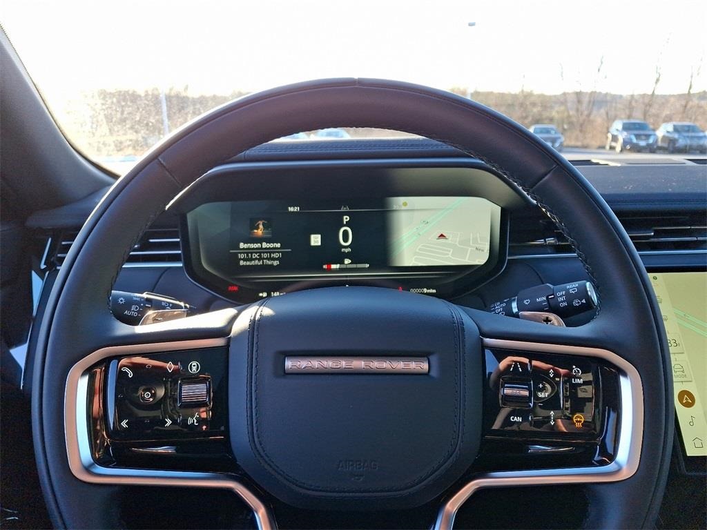 2025 Land Rover Range Rover Sport SE photo 13