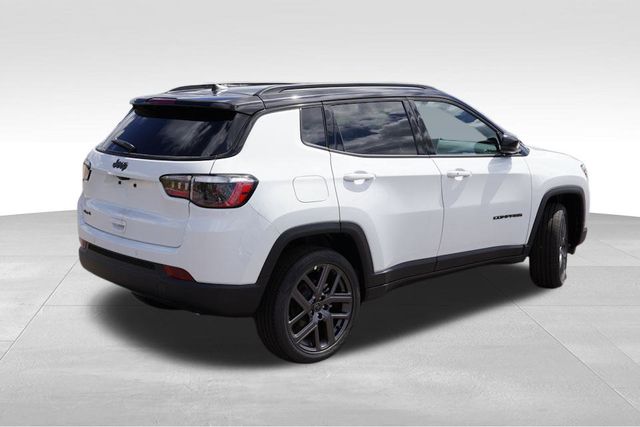 2025 Jeep Compass Limited photo 2