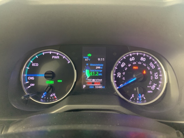 2021 Toyota RAV4 Hybrid XLE photo 14