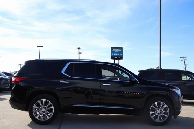 Used 2018 Chevrolet Traverse Premier with VIN 1GNERKKWXJJ113918 for sale in Freer, TX