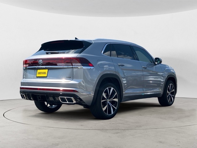 2025 Volkswagen Atlas Cross Sport SEL Premium R-Line photo 4