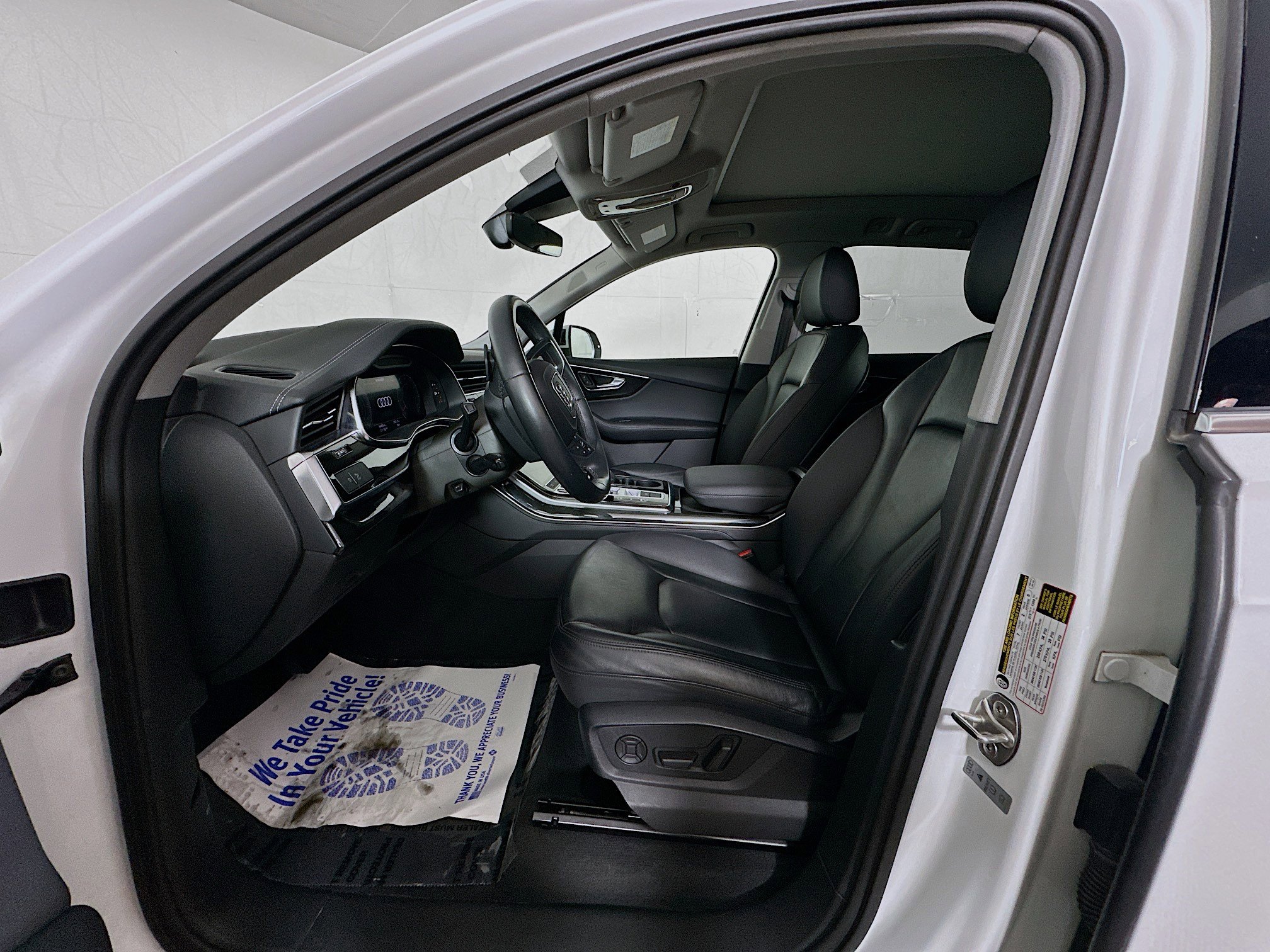 2023 Audi Q7 Premium Plus photo 17