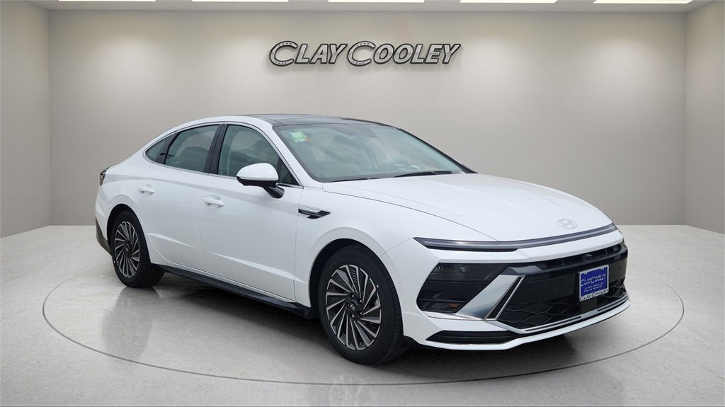 2025 Hyundai Sonata Hybrid Limited's photo