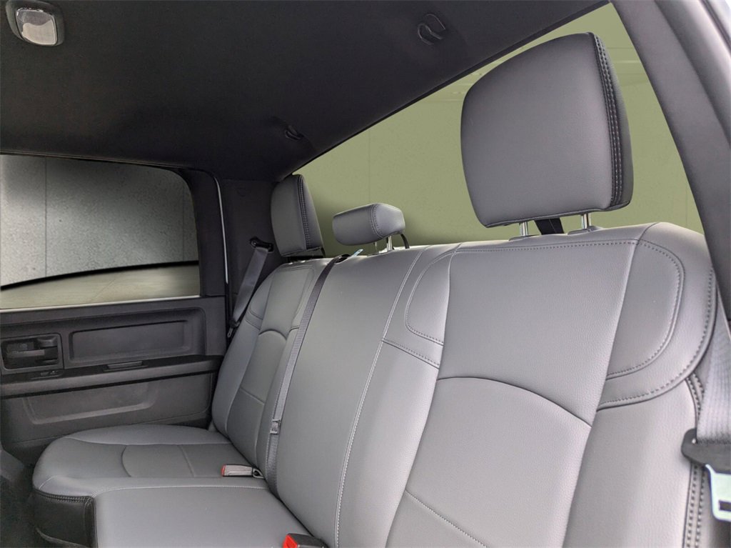 2025 Ram 3500 Tradesman photo 7