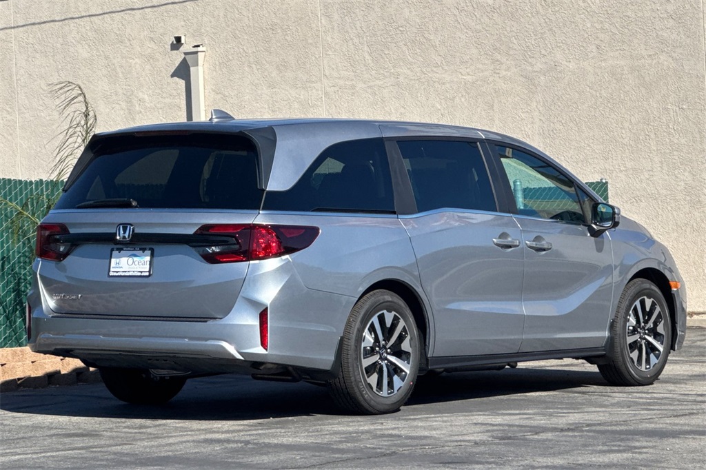 2026 Honda Odyssey EX-L photo 4
