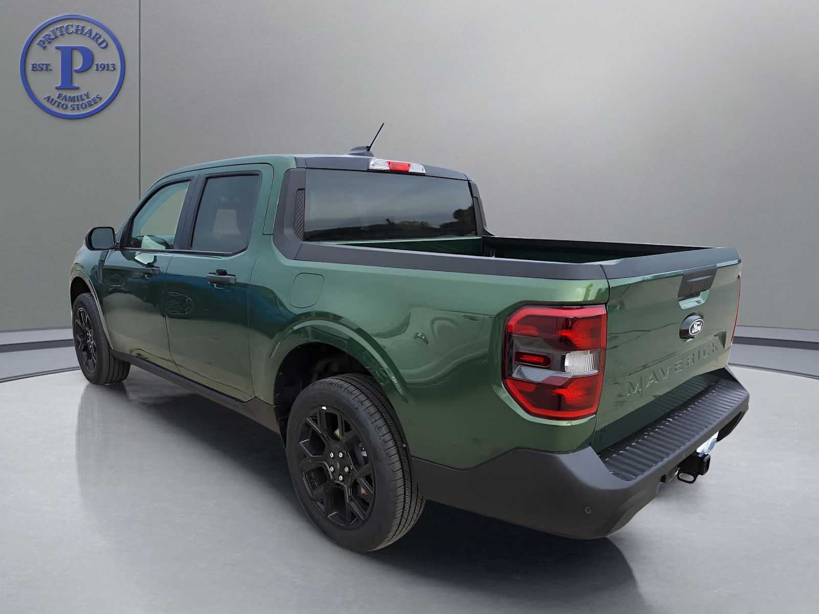 2025 Ford Maverick XLT photo 2