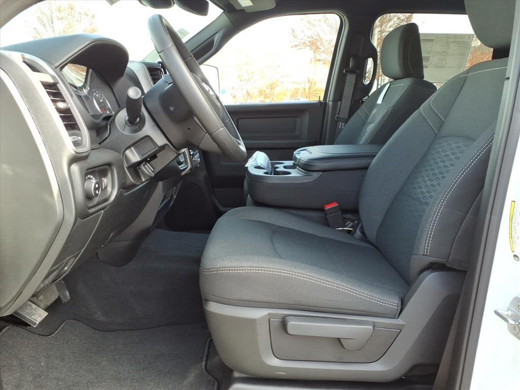 2026 Ram 3500 Tradesman photo 3