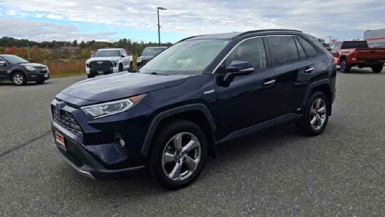 2020 Toyota RAV4 Hybrid Limited photo 2