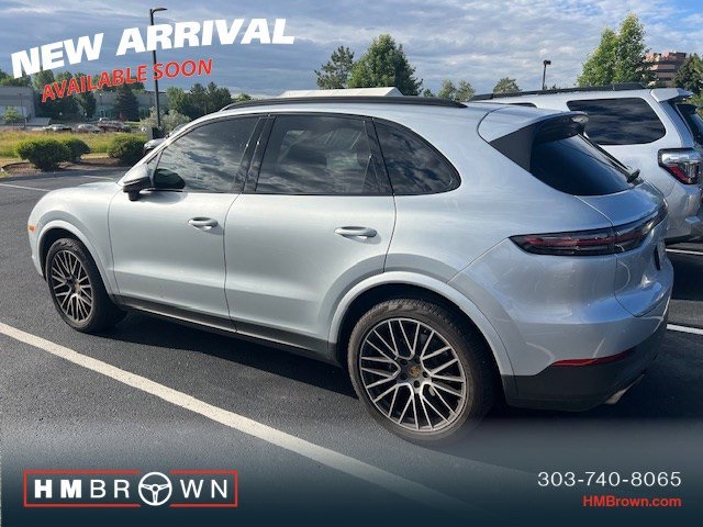 2019 Porsche Cayenne Base photo 3