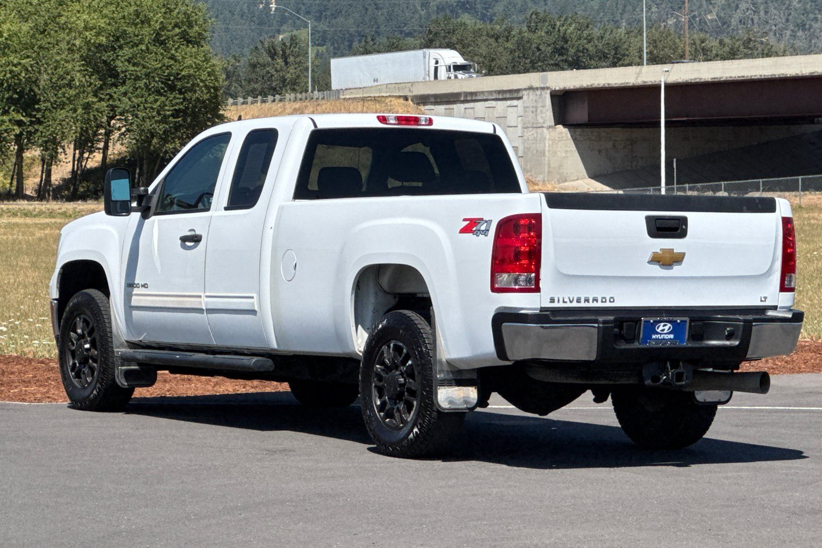 2013 Gmc Sierra SLE photo 5