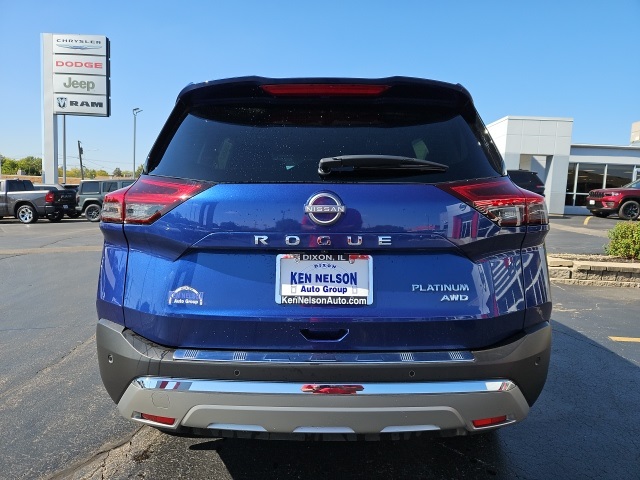 2023 Nissan Rogue Platinum photo 4