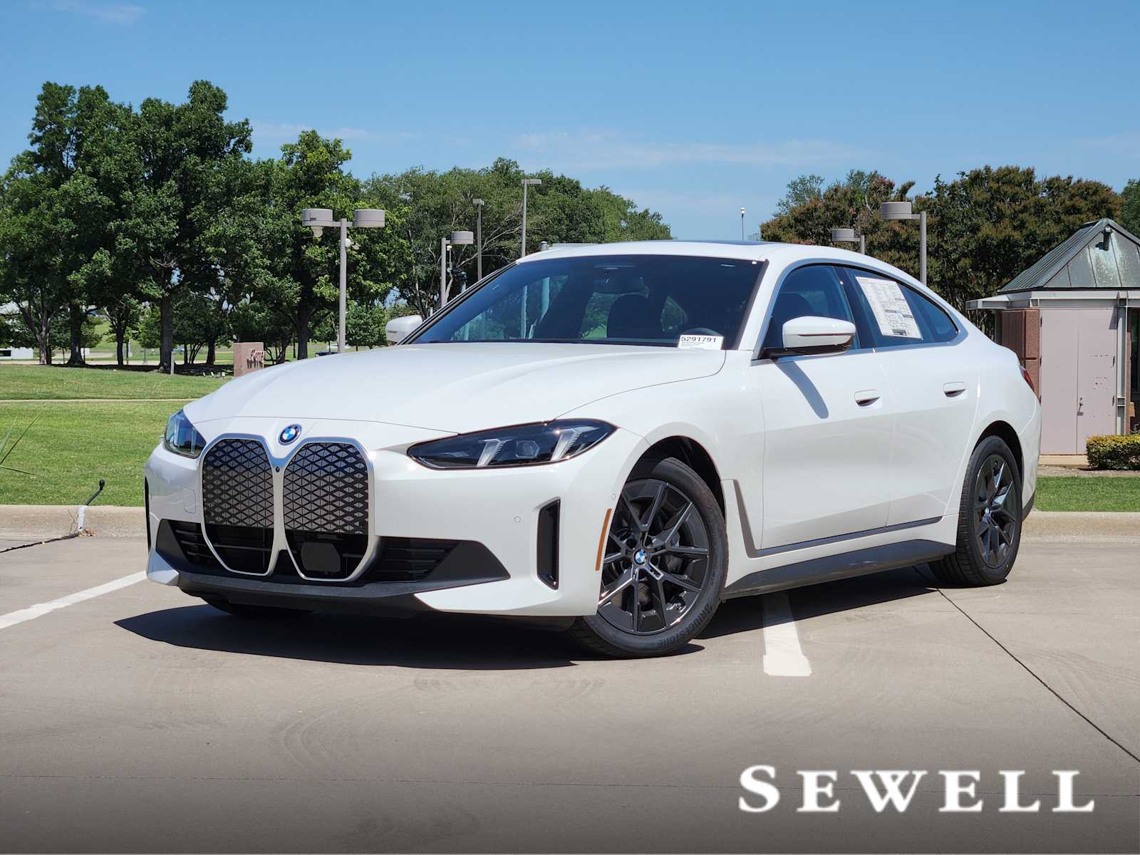 2025 BMW i4 xDrive40