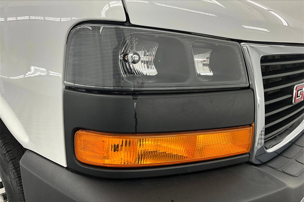 2023 Gmc Savana 2500 Cargo photo 19